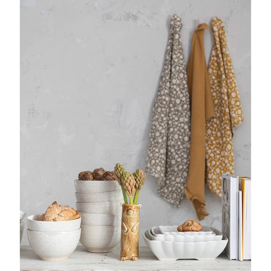 Load image into Gallery viewer, Cotton Slub Printed &amp;amp; Cotton Waffle Tea Towels

